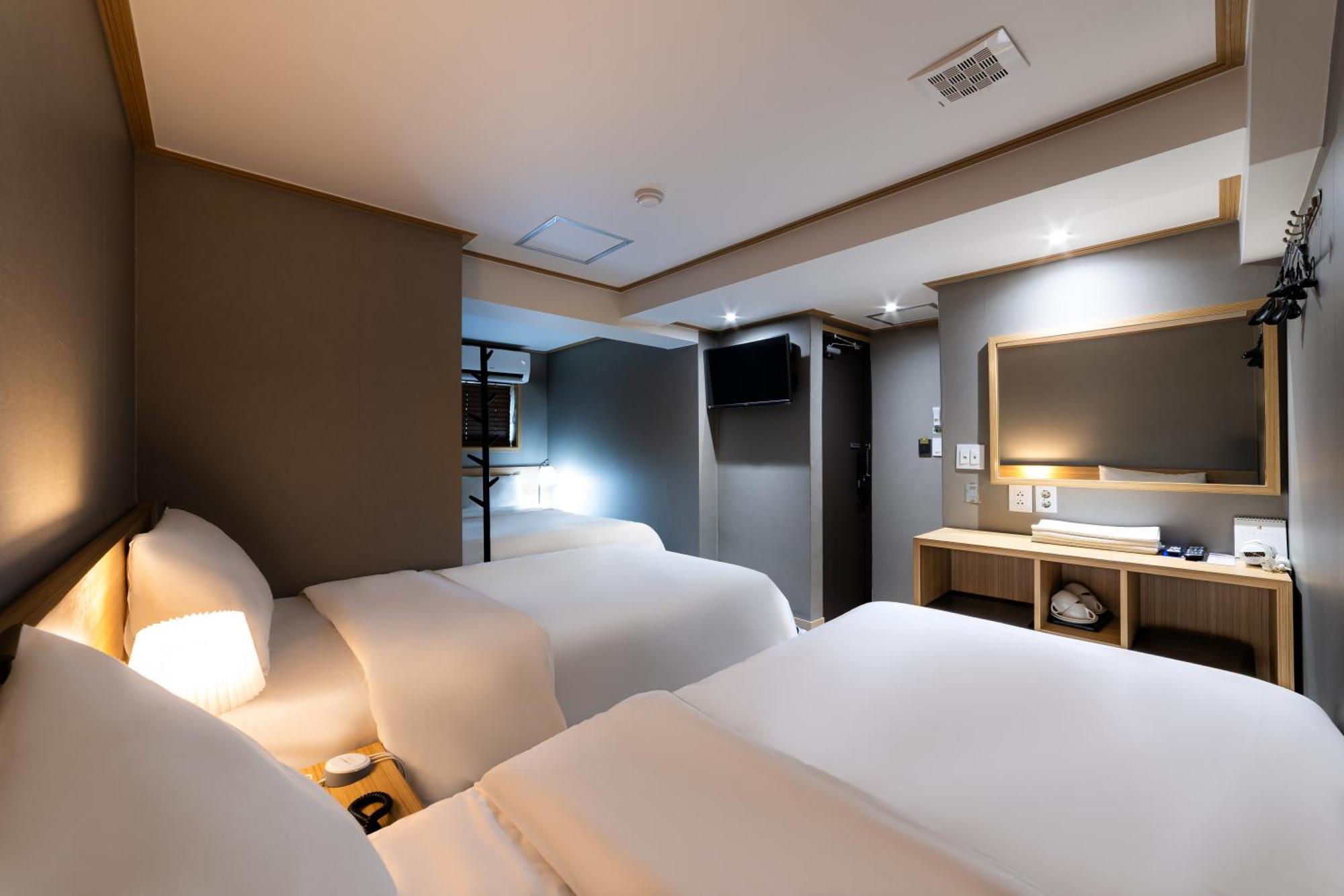 About Stay Seoul Bagian luar foto