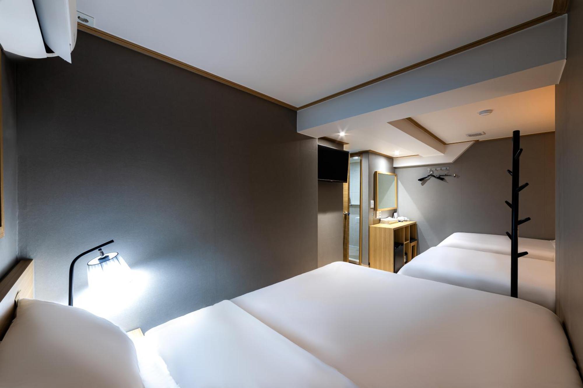 About Stay Seoul Bagian luar foto